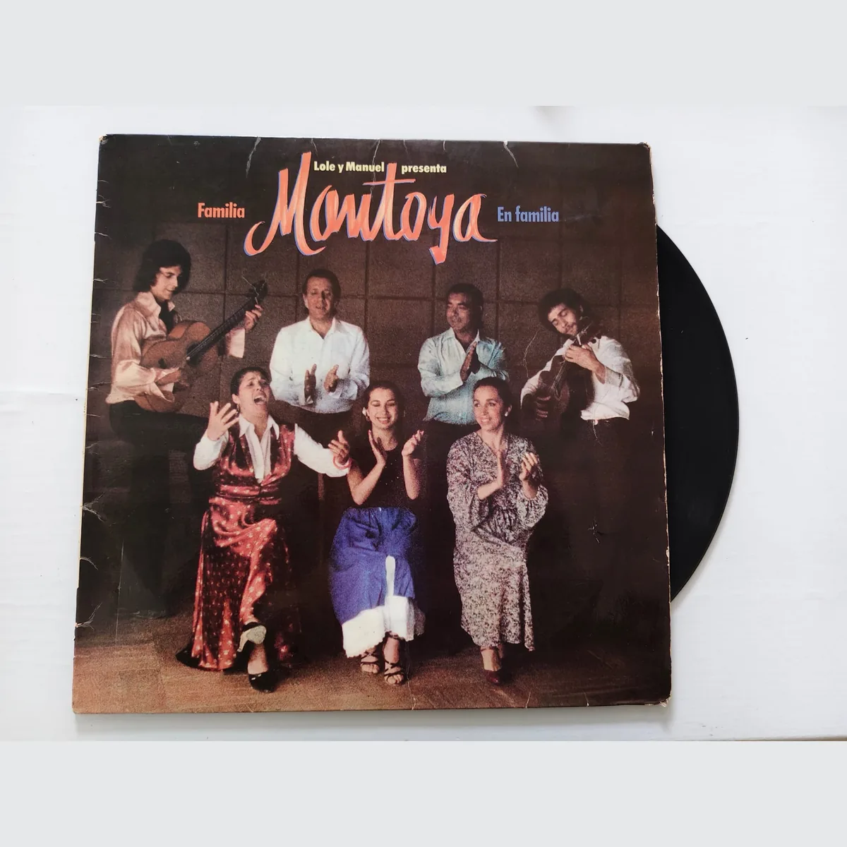 Portada de Presenta Familia Montoya, de Lole y Manuel