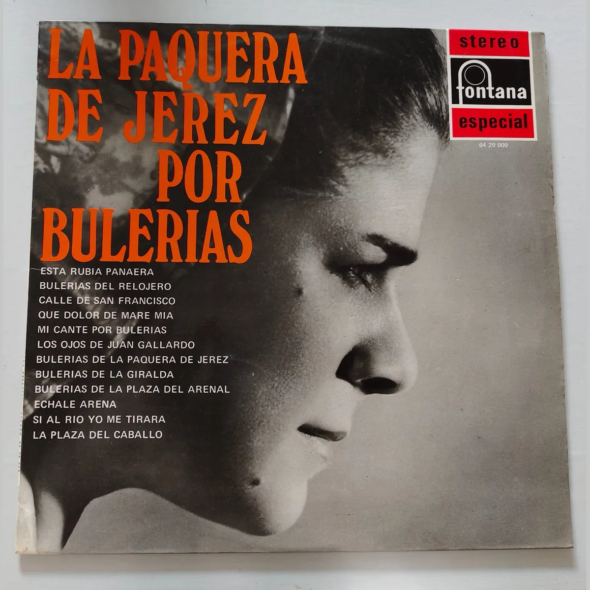 Portada de Por bulerías, de La Paquera de Jerez