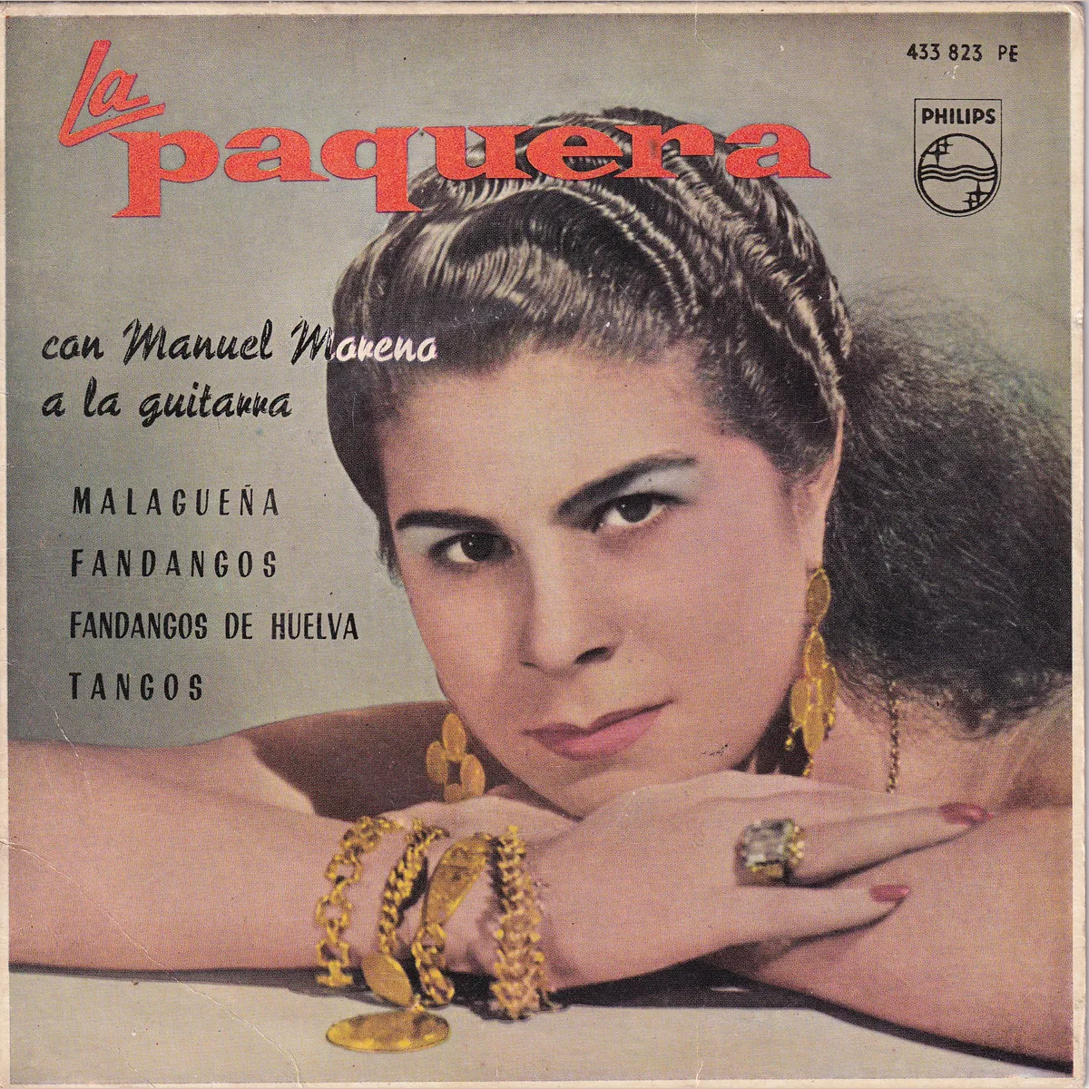 Portada de Con mis suspiros – Con quererte aprende una mujer – Antes de la primavera – Tangos de Valencia, de La Paquera de Jerez